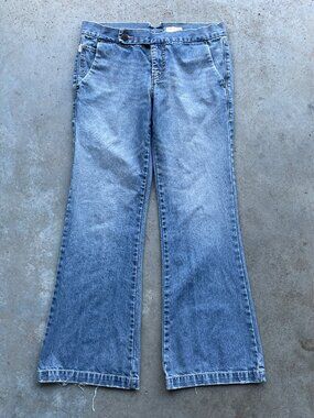 Hollister Low Rise Fitted Jeans Flare Cut Women's Size 11 [34x31]